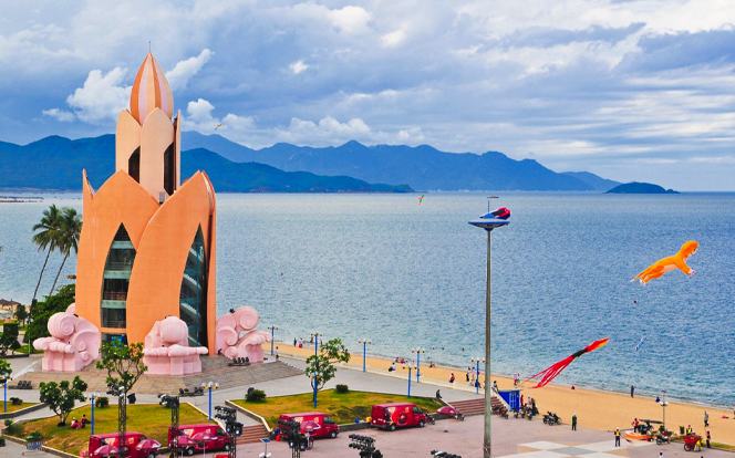 Ford Transit / tương đương