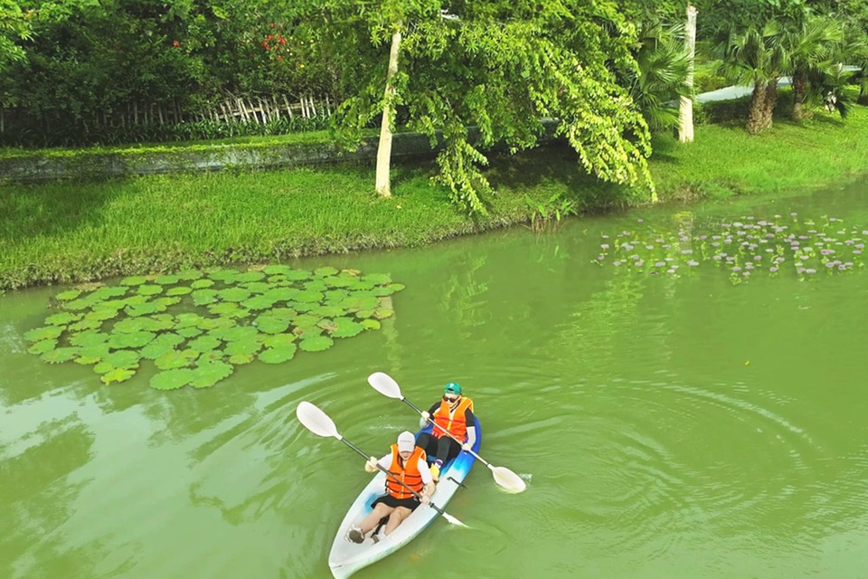 Chèo thuyền/KAYAK — 1
